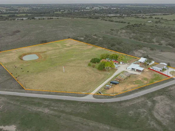 4703 Pure Country Ln, Aubrey, TX 76227