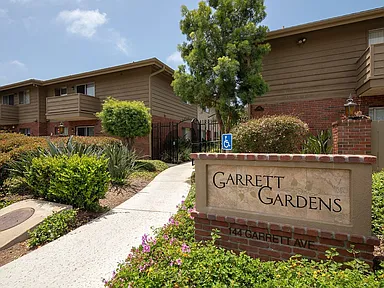 144 Garrett Ave #20