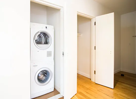 Rented by Nooklyn NYC LLC | media 6