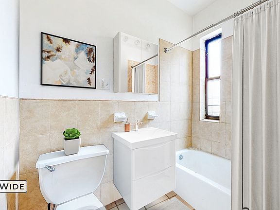 5th image of 19 E 109th St APT 62