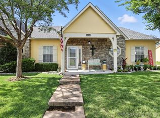 8310 E 74th Ct, Tulsa, OK 74133