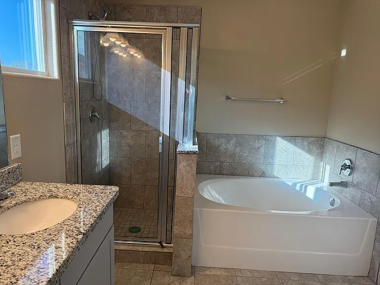 17134 Wilthorne Gardens Ct — Photo 23