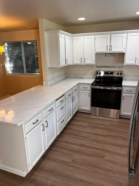 3 bed, 2.5 bath, 1440 sqft, $2,800 — Photo 3