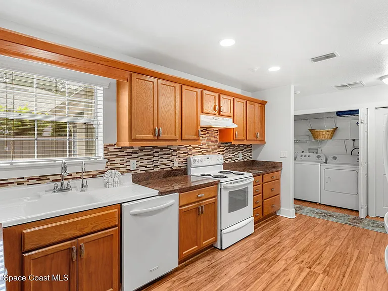 116 Rosa L Jones Dr — Photo 21