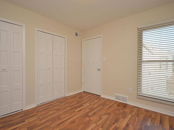 4th image of 5853 Branchwood Dr