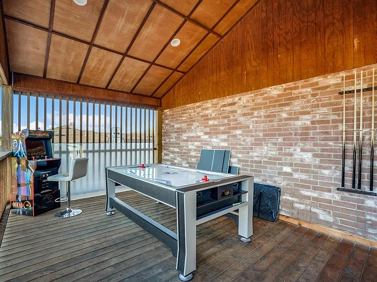 2952 Barberini Dr — Photo 31