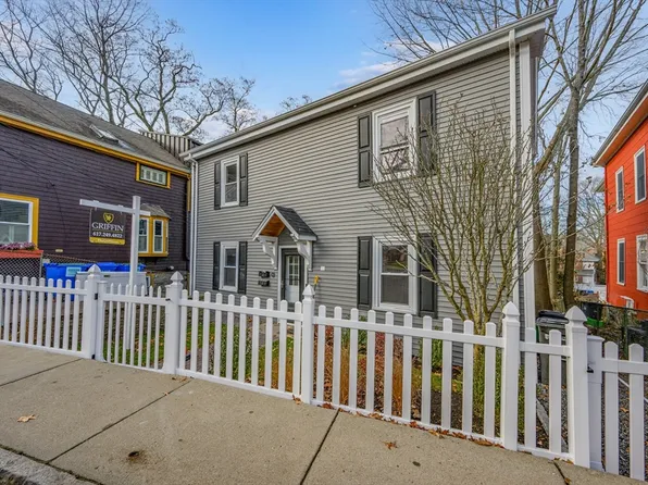 49 Jamaica St #1, Jamaica Plain, MA 02130