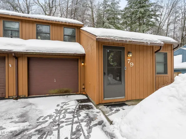 79 Pepperbush Place, Malta, NY 12020