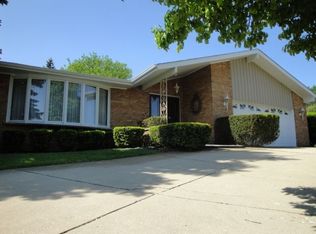 7439 W Ute Ln, Palos Heights, IL 60463