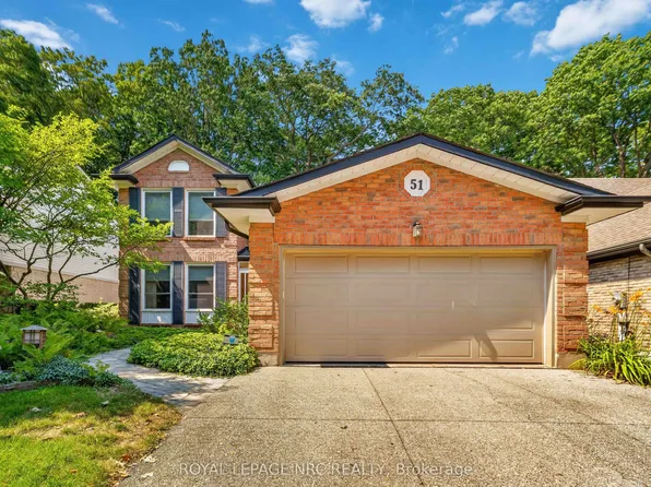 51 Forestview Dr, Hamilton, ON L9H 6M7