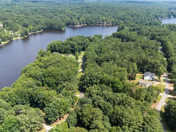 104 Lone Star Dr #506, Louisburg, NC 27549