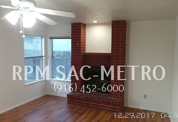 3rd image of 8025 Northern Oak Cir