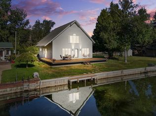 424 Ottawa Ln, Prudenville, MI 48651