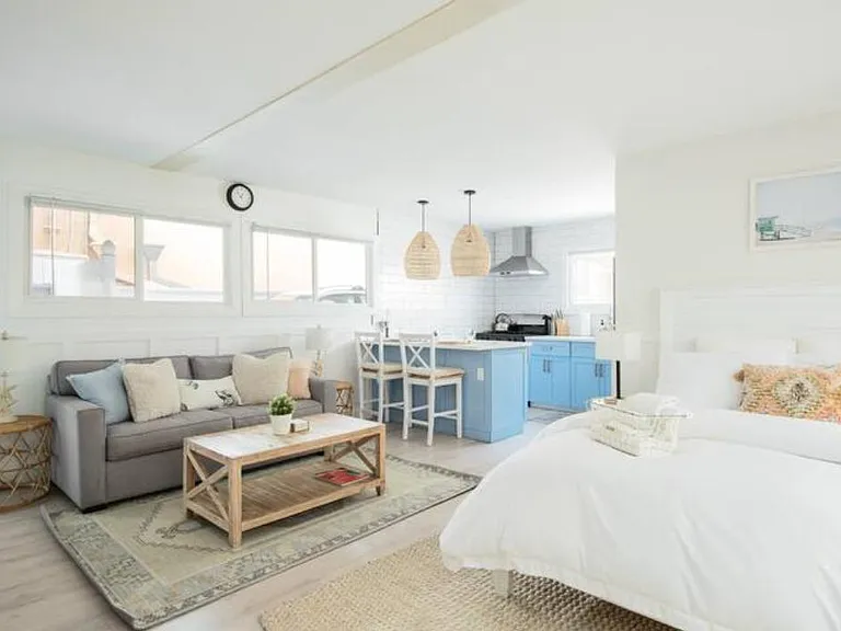 177 Santa Ana Ave #B — Photo 2