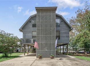42151 Bayou Rd, Bay Minette, AL 36507