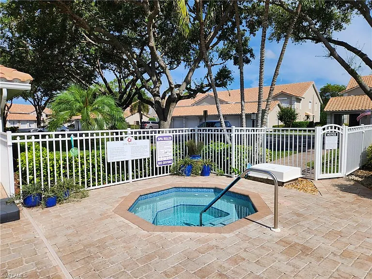 5928 Cranbrook Way #D202 — Photo 24