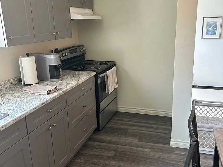 132 McFadden Ave — Photo 4
