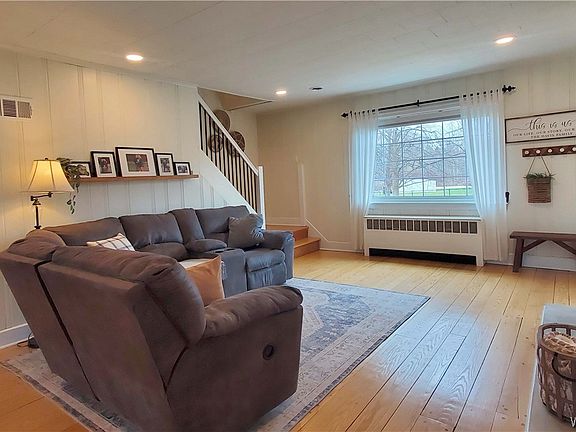 4th image of 6097 Eckhardt Rd