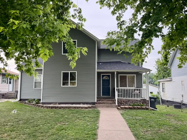 2631 Roosevelt St, Clinton, IA 52732