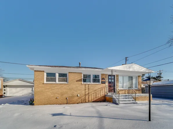 3145 Euclid Dr, South Chicago Heights, IL 60411