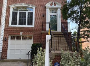 25352 Herring Creek Dr, Chantilly, VA 20152