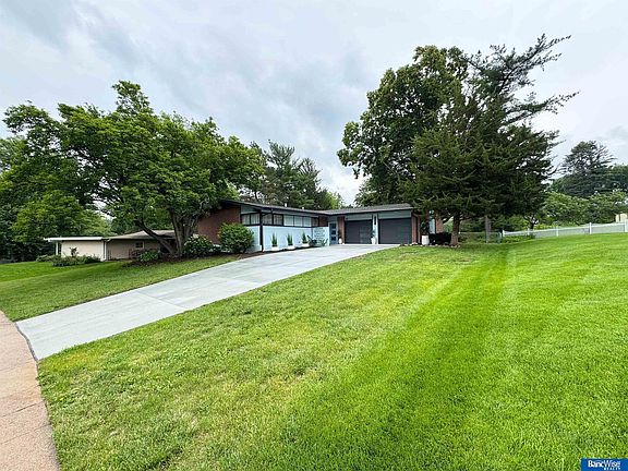 2nd image of 5941 Margo Dr