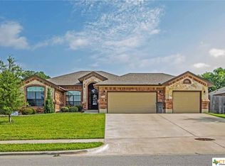 1013 Doc Whitten Dr, Harker Heights, TX 76548