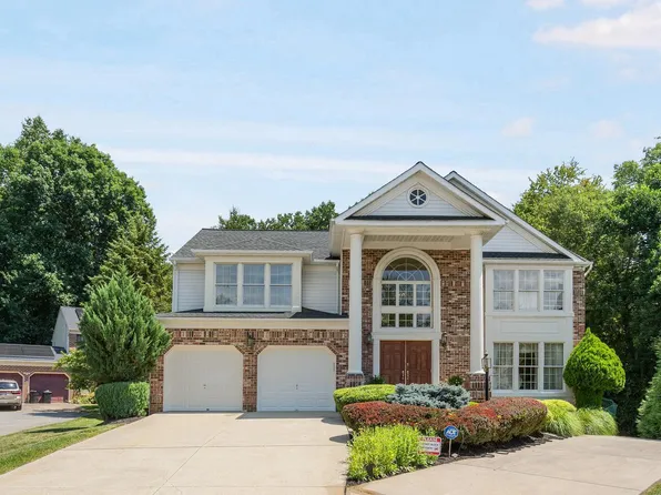 14 Devlon Ct, Owings Mills, MD 21117