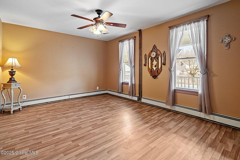 5th image of 92 Partition Street