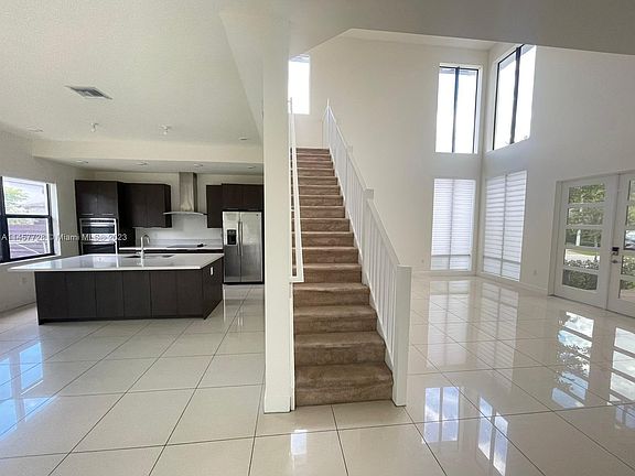 5th image of 8833 NW 160th Ter