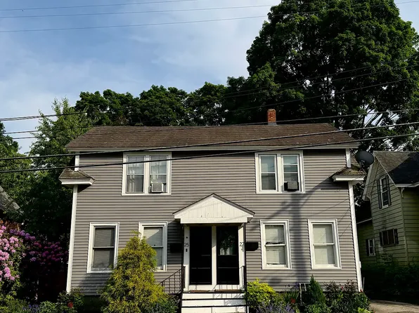 27 Perley St, Concord, NH 03301