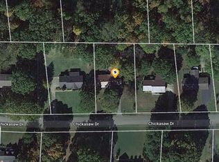 395 Chickasaw Dr, Huntingdon, TN 38344