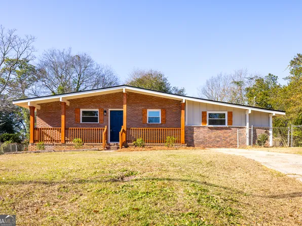 355 McCartha Dr, Columbus, GA 31907