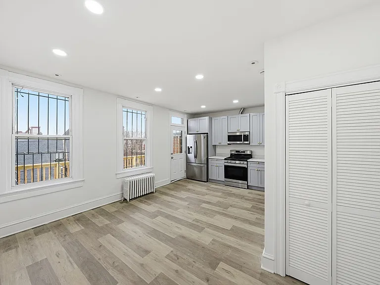 2032 N Capitol St NW #2 — Photo 3