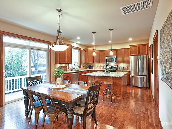 5th image of 7405 NE 200th Street