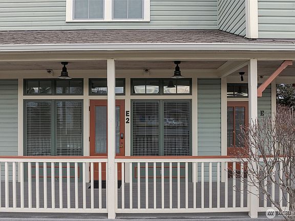 2nd image of 623 Morris #E2