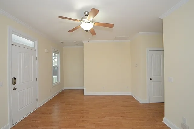 106 Thompson St — Photo 5