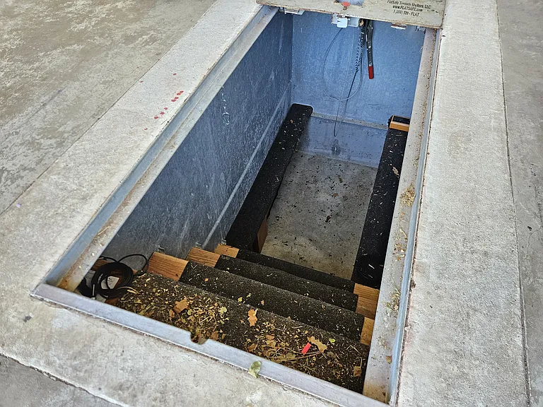 641 W Beam Ave — Photo 20
