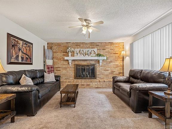4th image of 125 Carl Dr APT 64