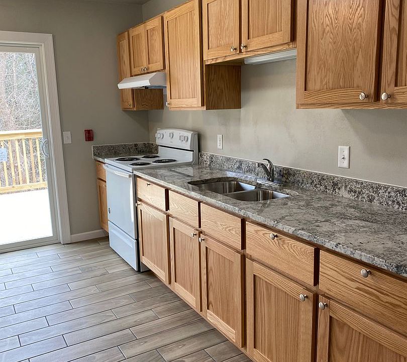1st image of 1604 Green Valley Dr #2