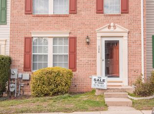 134 Foxview Dr, Glen Burnie, MD 21061