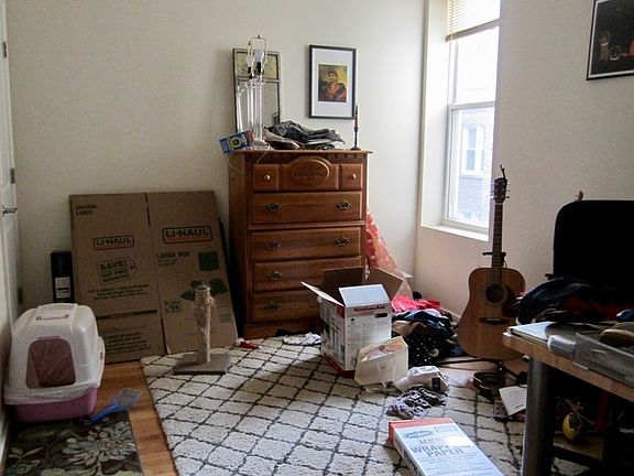 4th image of 1414 W Arthur Ave APT 2