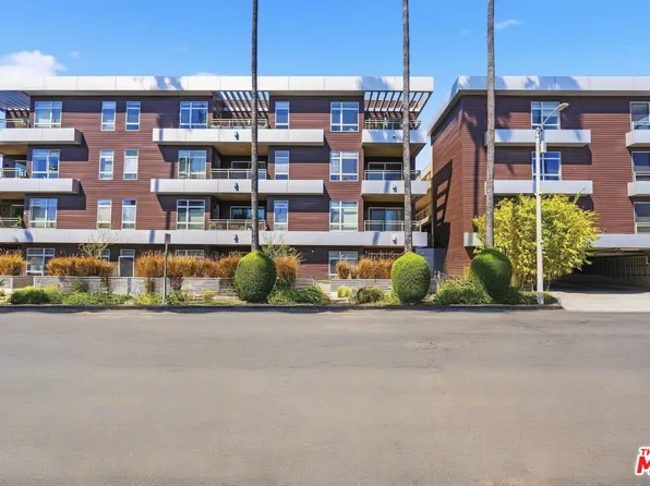 6001 Carlton Way APT 303, Los Angeles, CA 90028