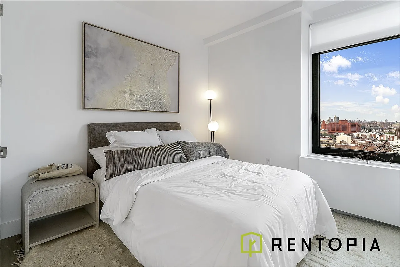 224 East 135th Street — Photo 4