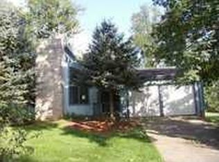 20568 Alpine Dr, Lawrenceburg, IN 47025
