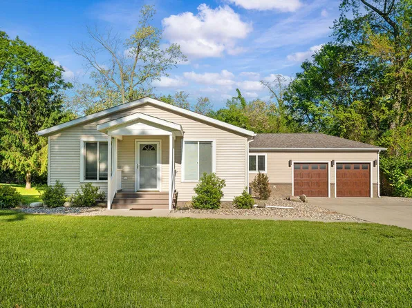 4530 Douglas Ter, Coloma, MI 49038