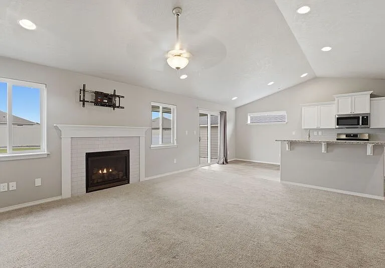 3613 Ibis Ln — Photo 14