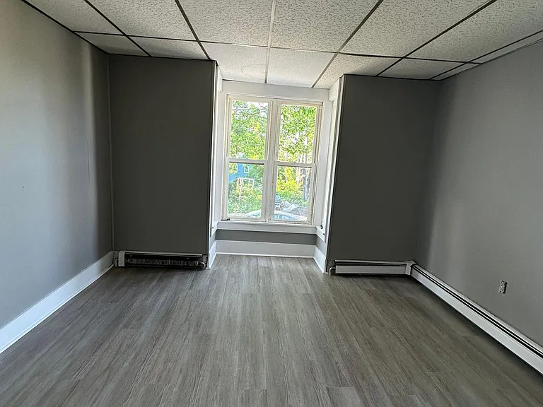 8 Beacon St #2 — Photo 16