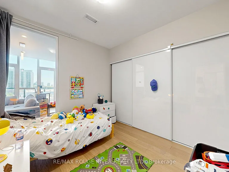 1486 Bathurst St #503 — Photo 20