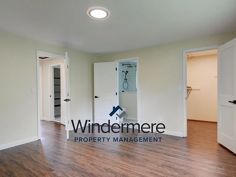 1285 Crescent Dr — Photo 13